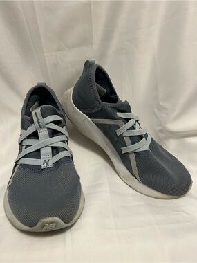 New Balance women’s Grey Casual Knit Sneakers
